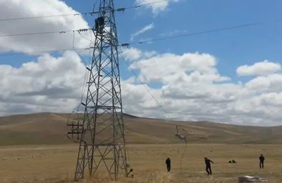 內(nèi)蒙霍林河風(fēng)電場(chǎng) 內(nèi)蒙霍林河風(fēng)電場(chǎng)